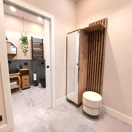 Exotic With Jacuzzi 아파트 베르가모